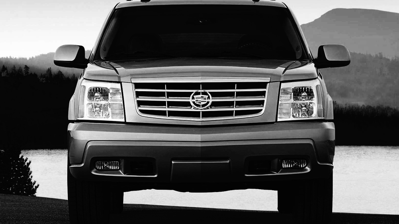 Illustration for article titled The Escalade Is The Last Real Cadillac, So Don't Screw It Up